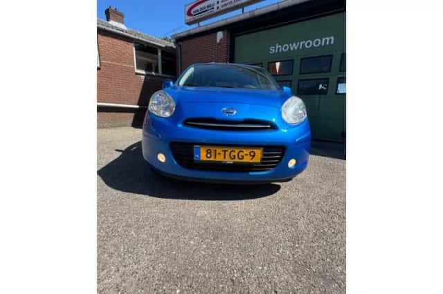 Nissan Micra (2012) thumbnail 3