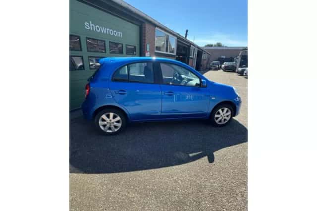 Nissan Micra (2012) thumbnail 5