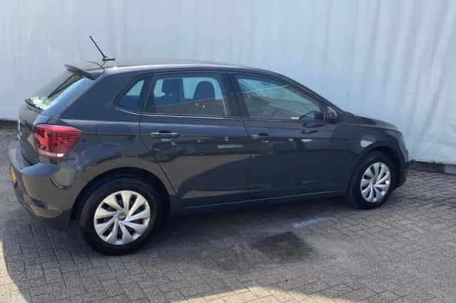 Volkswagen Polo (2021) thumbnail 4