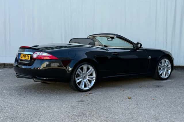 Jaguar XK (2008) thumbnail 5