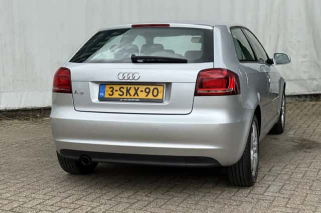 Audi A3 (2012) thumbnail 4