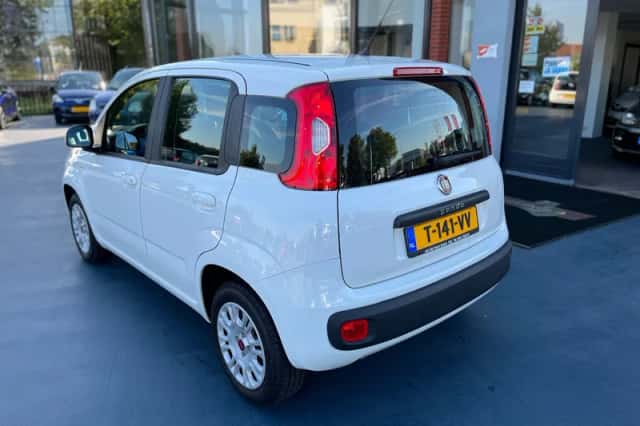 Fiat Panda (2019) thumbnail 3