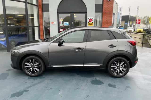 Mazda CX-3 (2018) thumbnail 2