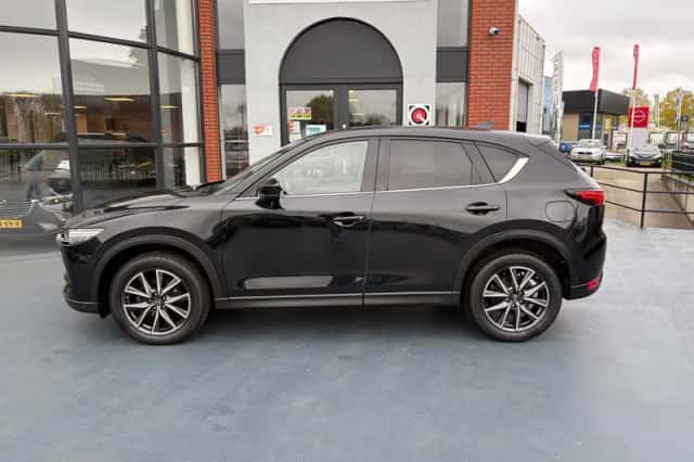 Mazda CX-5 (2018) thumbnail 2