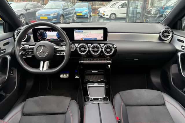 Mercedes-Benz A-Klasse (2024) thumbnail 2