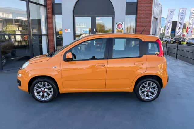 Fiat Panda (2020) thumbnail 2