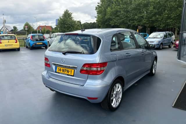 Mercedes-Benz B-Klasse (2010) thumbnail 5