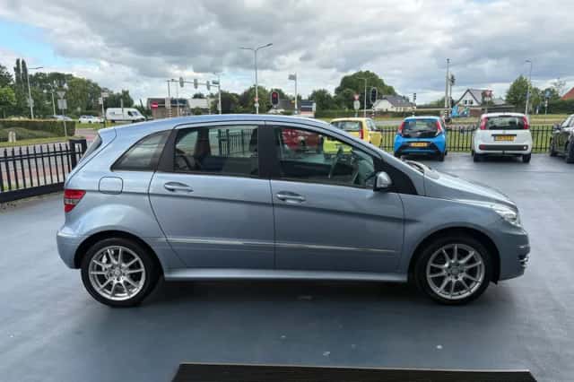 Mercedes-Benz B-Klasse (2010) thumbnail 6