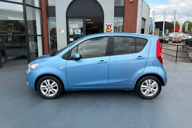 Opel Agila (2011) thumbnail 2