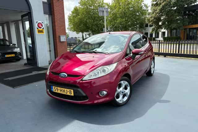 Ford Fiesta (2008) thumbnail 1