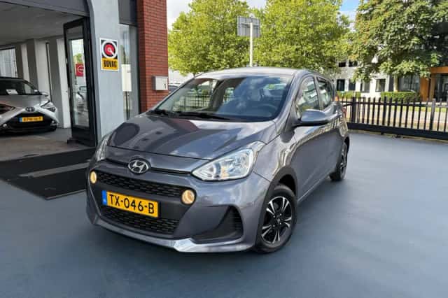 Hyundai i10 (2019) thumbnail 1