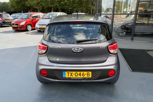 Hyundai i10 (2019) thumbnail 4