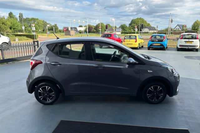 Hyundai i10 (2019) thumbnail 6