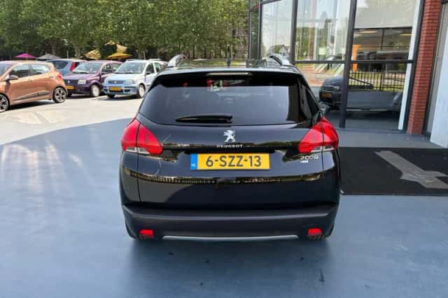Peugeot 2008 (2013) thumbnail 4