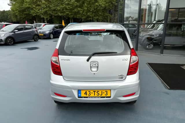 Hyundai i10 (2012) thumbnail 4