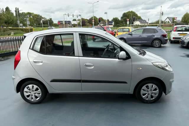 Hyundai i10 (2012) thumbnail 6