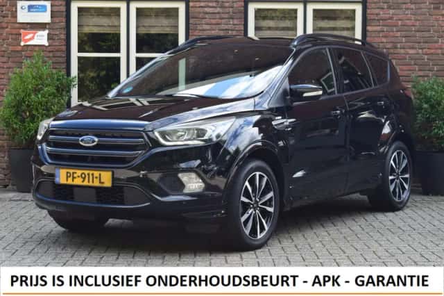 Ford Kuga (2017) thumbnail 1