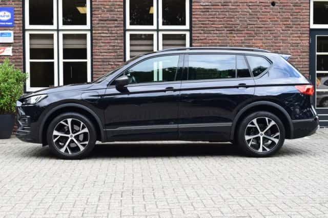 SEAT Tarraco (2023) thumbnail 2