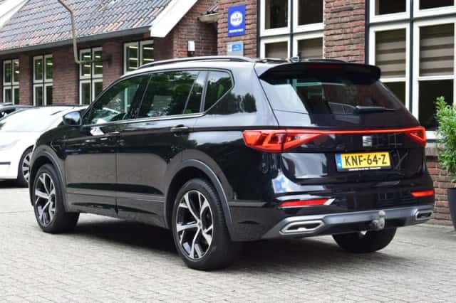 SEAT Tarraco (2023) thumbnail 3