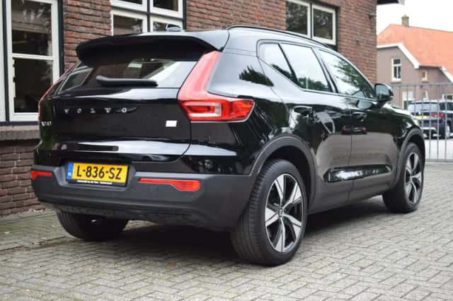 Volvo XC40 (2021) thumbnail 6