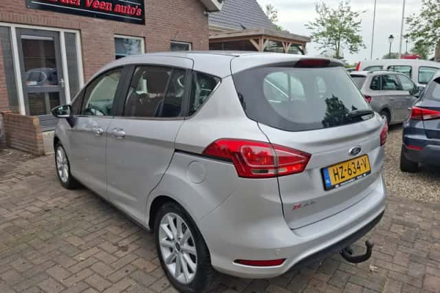 Ford B-Max (2016) thumbnail 3