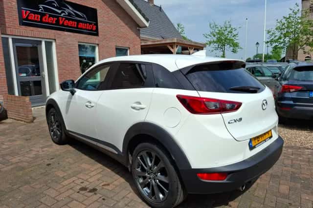 Mazda CX-3 (2017) thumbnail 3