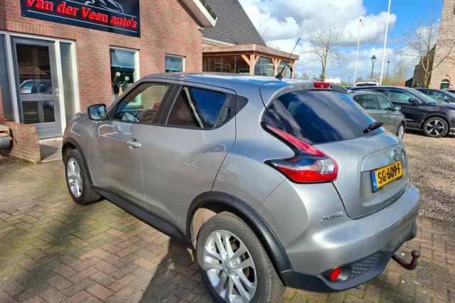 Nissan Juke (2017) thumbnail 3