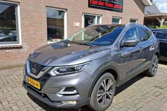 Nissan Qashqai (2017) thumbnail 1