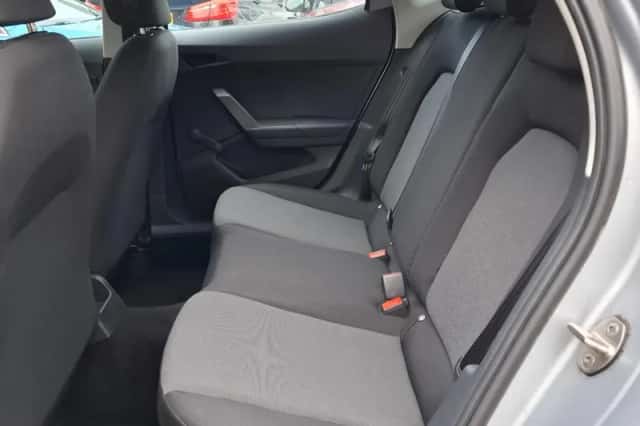 SEAT Ibiza (2018) thumbnail 5