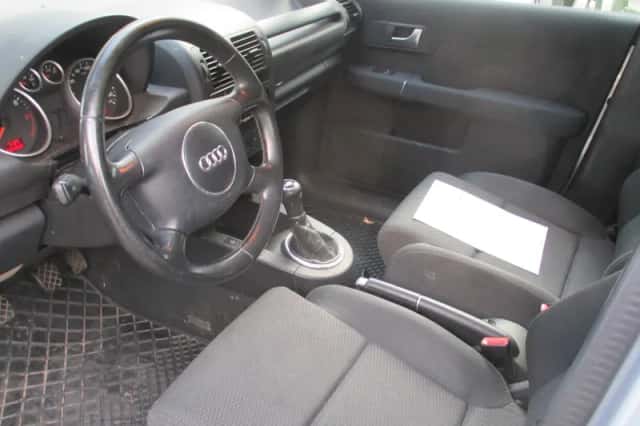 Audi A2 (2005) thumbnail 2