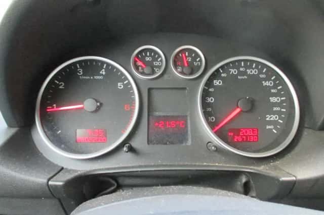 Audi A2 (2005) thumbnail 5