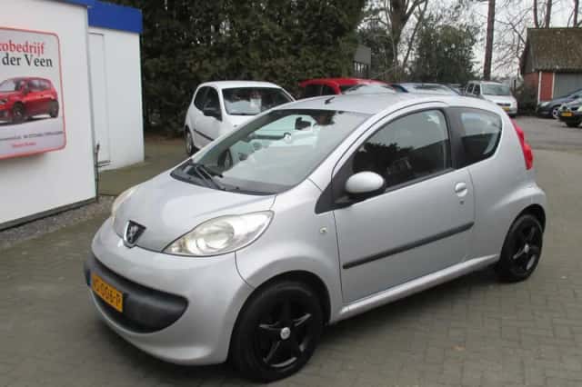 Peugeot 107 (2007) thumbnail 1