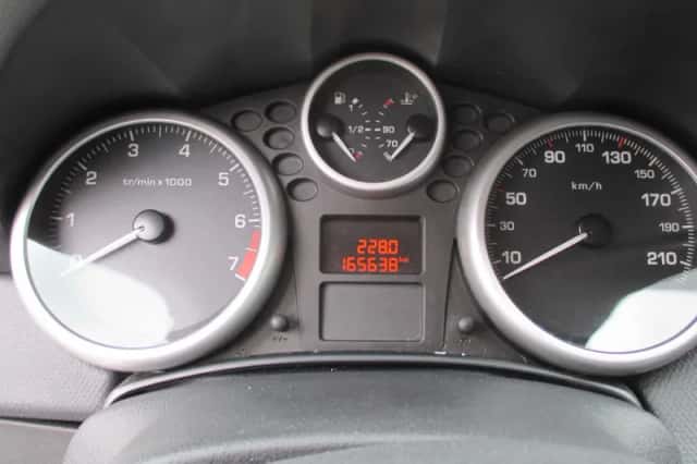 Peugeot 207 (2012) thumbnail 5