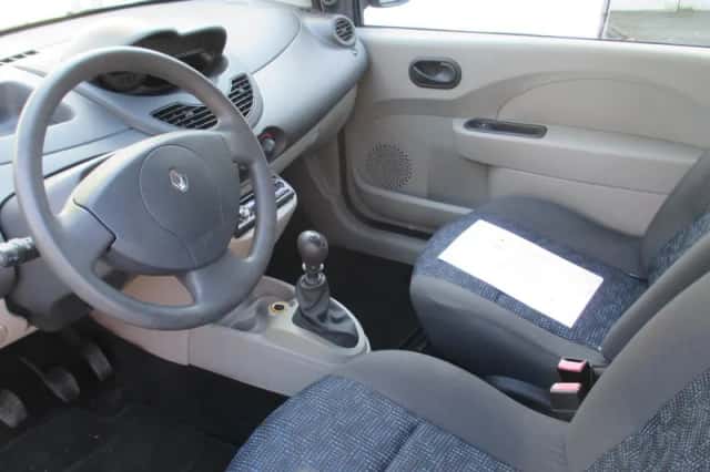 Renault Twingo (2008) thumbnail 2