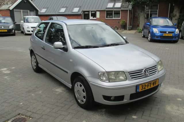 Volkswagen Polo (2000) thumbnail 4