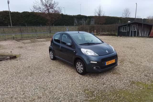 Peugeot 107 (2012) thumbnail 1