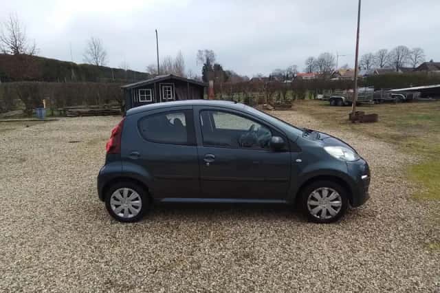 Peugeot 107 (2012) thumbnail 5
