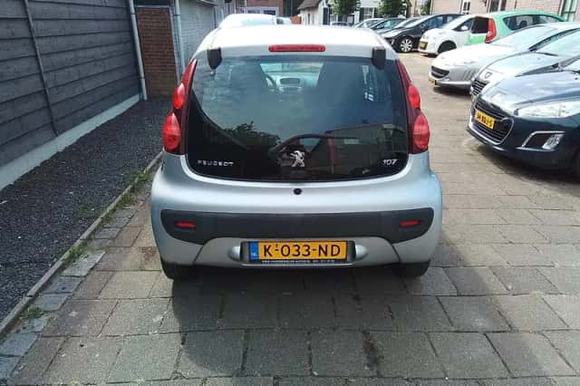 Peugeot 107 (2013) thumbnail 5