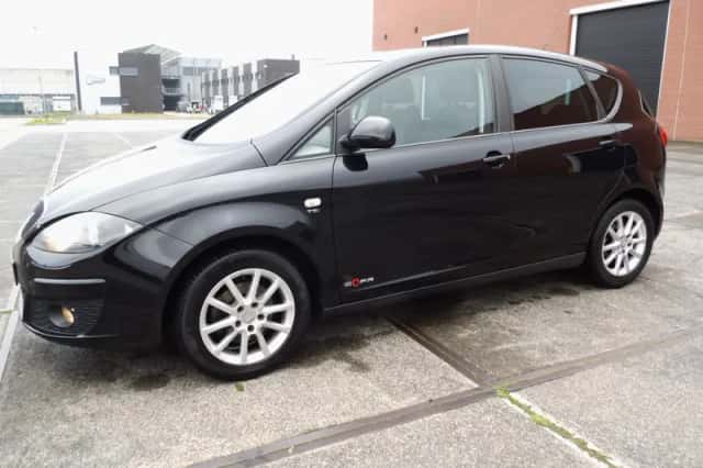 SEAT Altea (2011) thumbnail 3