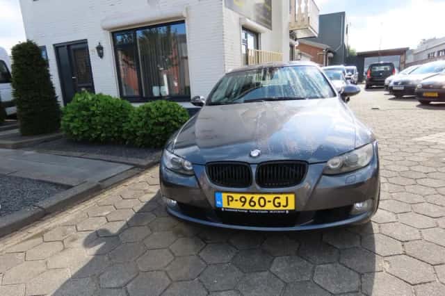 BMW 3-Serie (2006) thumbnail 2