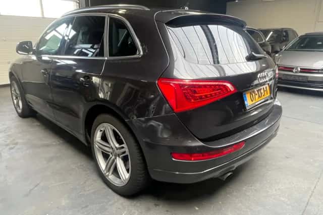 Audi Q5 (2012) thumbnail 4