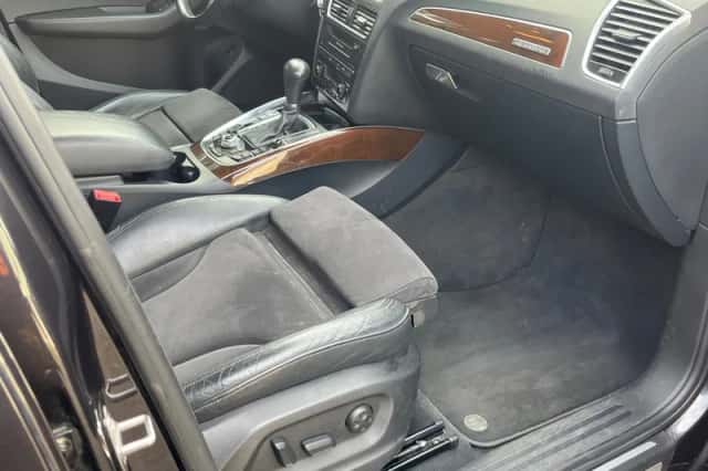 Audi Q5 (2012) thumbnail 5