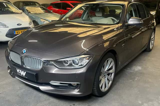 BMW 3-Serie (2013) thumbnail 3