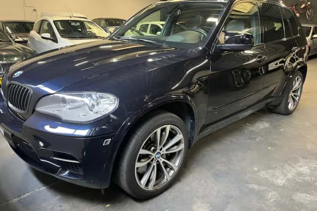 BMW X5 (2012) thumbnail 3