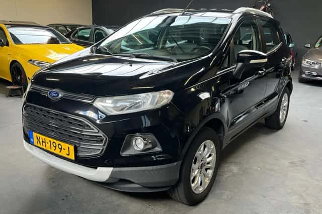 Ford EcoSport (2014) thumbnail 3