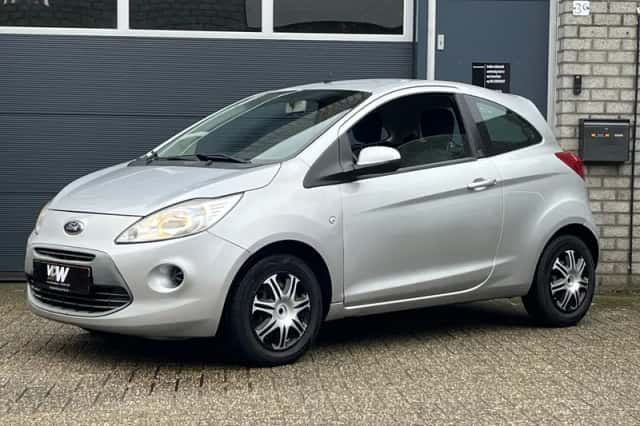 Ford Ka (2014) thumbnail 1