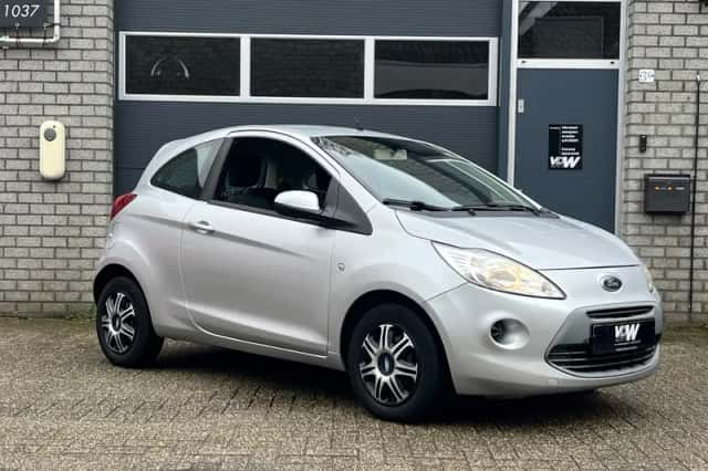 Ford Ka (2014) thumbnail 3