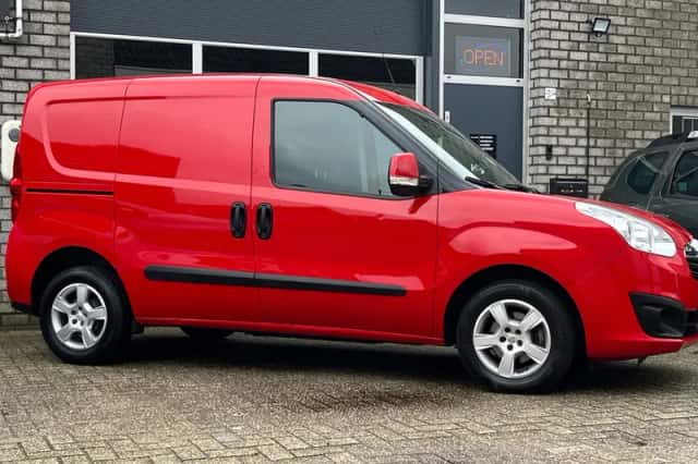 Opel Combo (2017) thumbnail 4