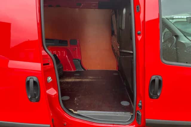 Opel Combo (2017) thumbnail 5
