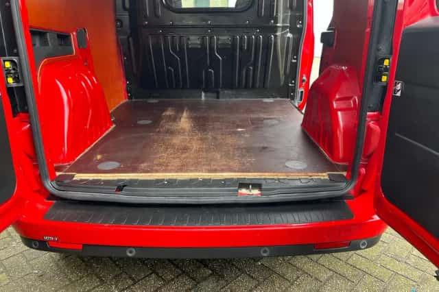 Opel Combo (2017) thumbnail 6